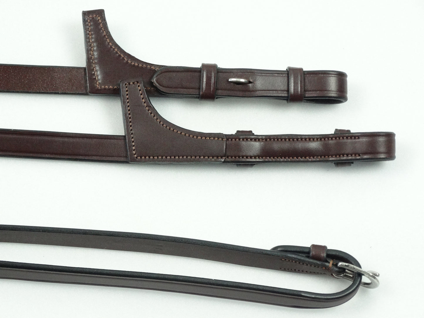 Rênes 5/8 cuir et grip sans taquets avec arrêtoirs martingales