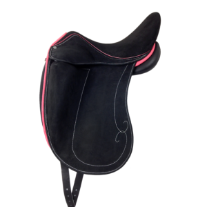 Modèle DGP rose Swarovski dressage selle sur-mesure Childéric cuir bespoke saddle fait en France made in France fait main