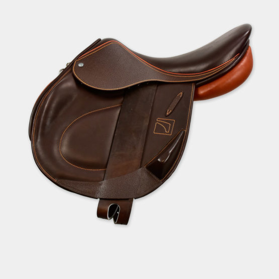 Eventing saddles